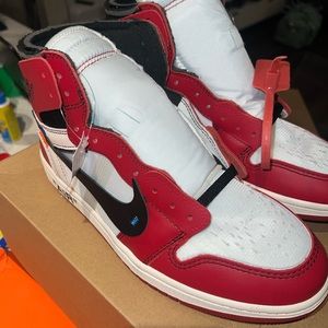 Size 10 - Jordan 1 Retro OG x Off-White High Chicago